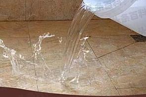 安源漏水维修 免砸砖防水材料该如何施工